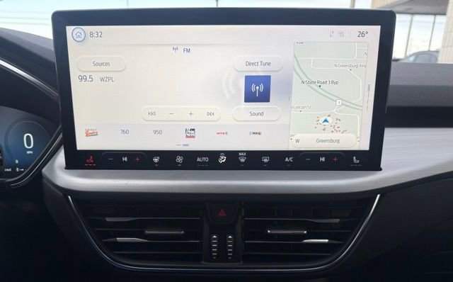 Used 2023 Ford Escape Platinum image 10