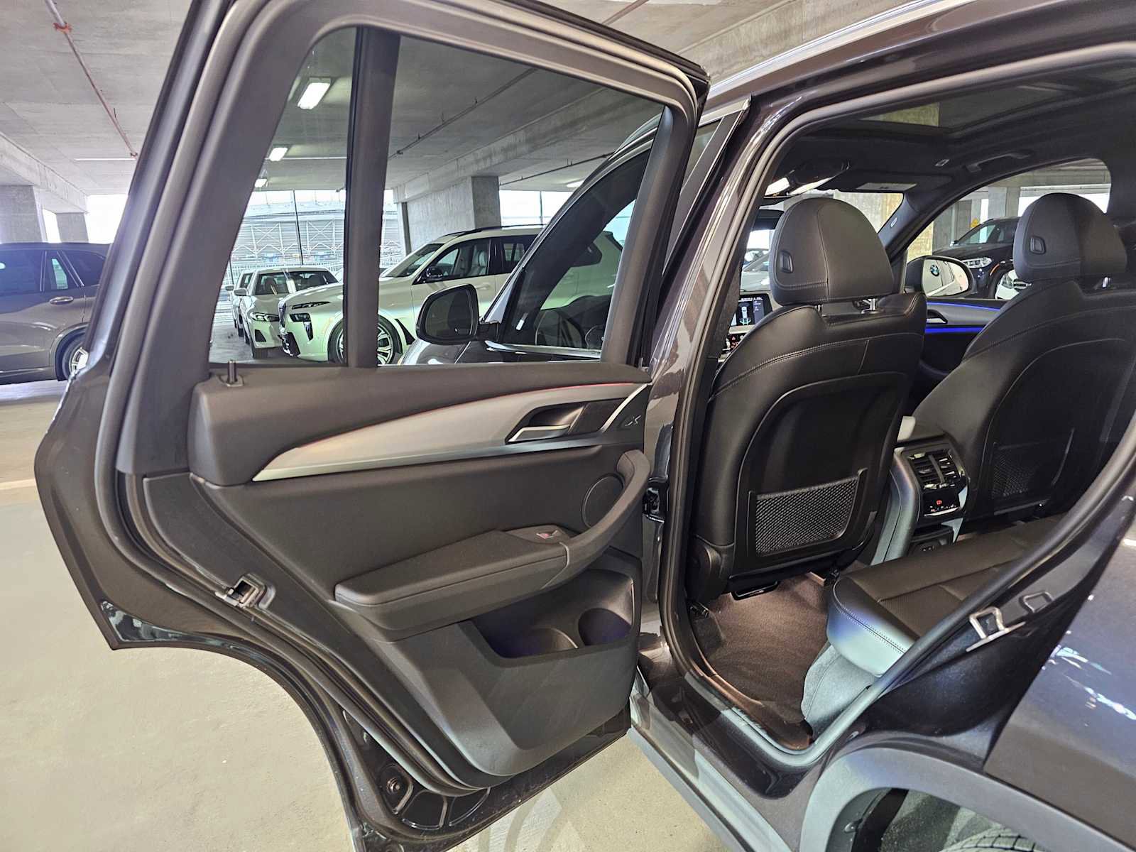 Used 2022 BMW X3 xDrive30i w/ Convenience Package AWD/4WD image 36
