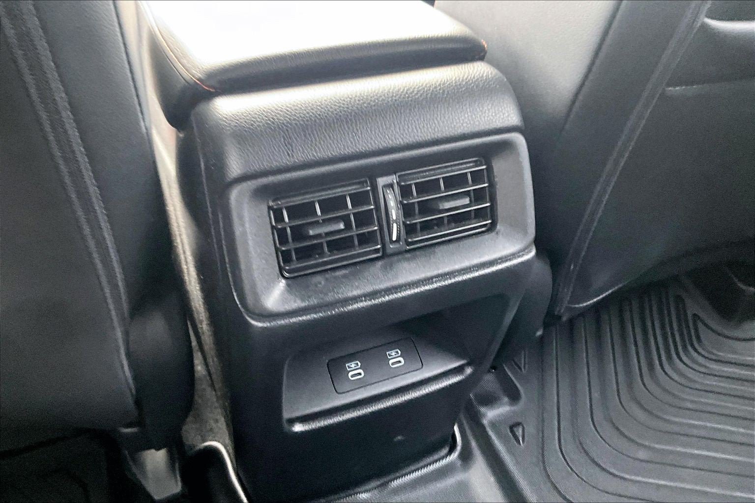 Used 2025 Honda CR-V Sport Touring image 32