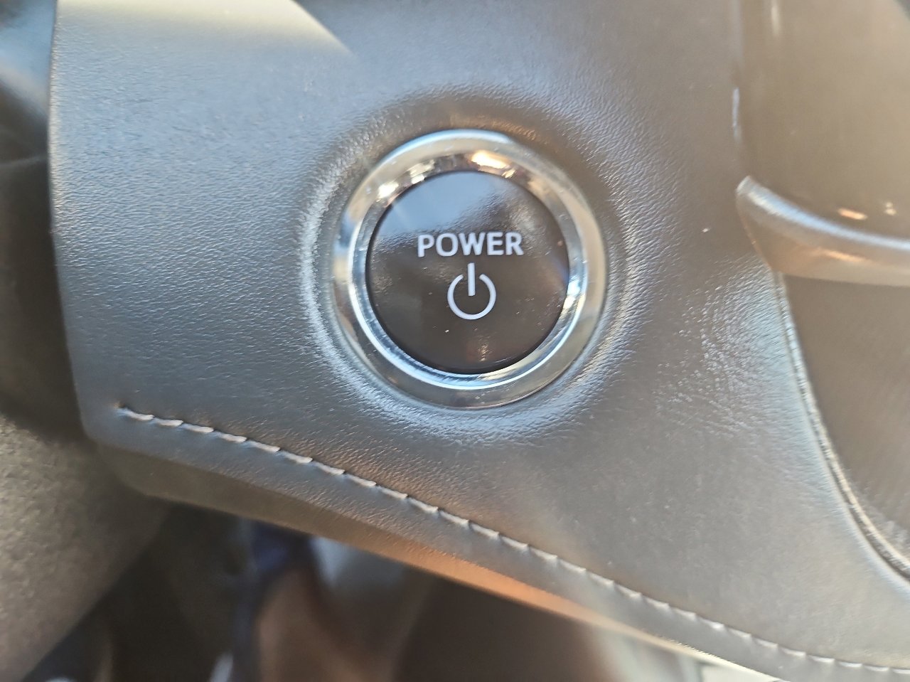 Used 2023 Toyota Highlander LE image 31