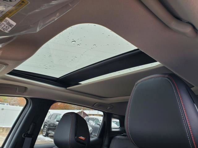 New 2026 Nissan Kicks SR image 21