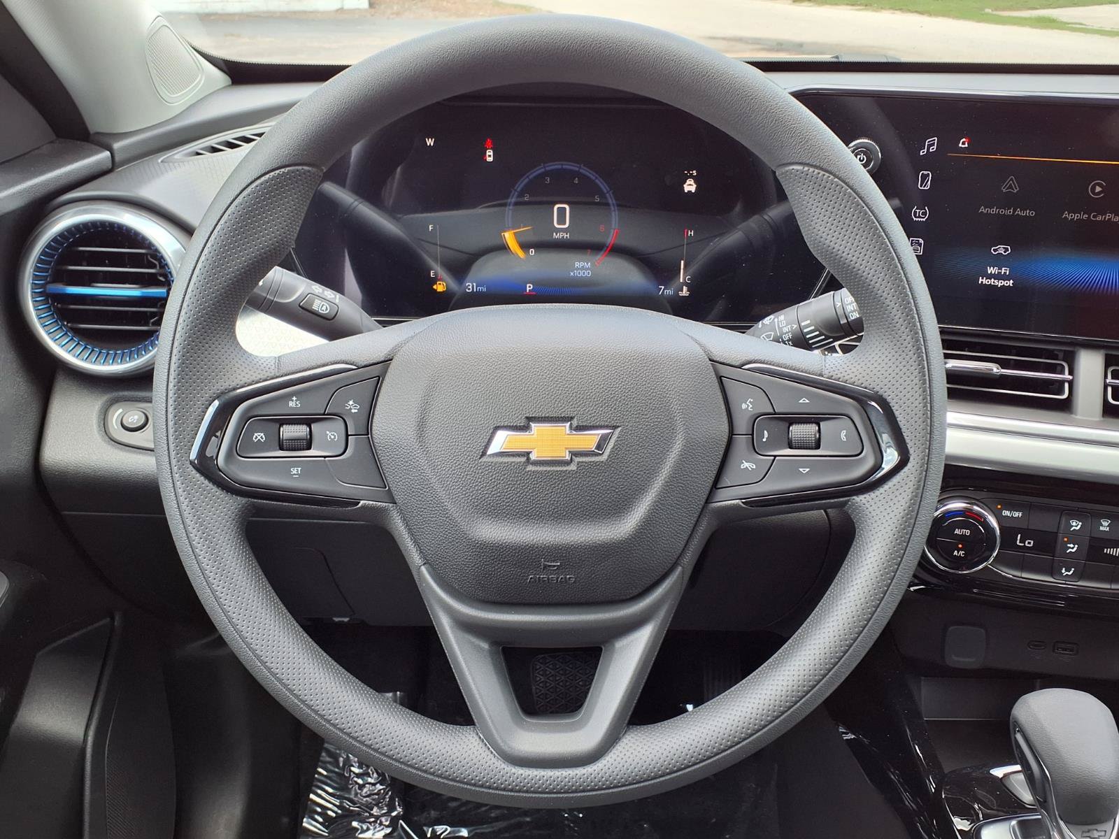 New 2026 Chevrolet Trax LT FWD image 16