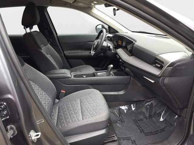 Used 2026 Nissan Kicks SV w/ Cold Weather Package AWD/4WD image 37