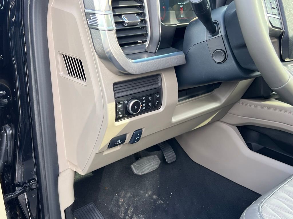 New 2026 Ford F450 Platinum w/ Platinum Plus Package image 12