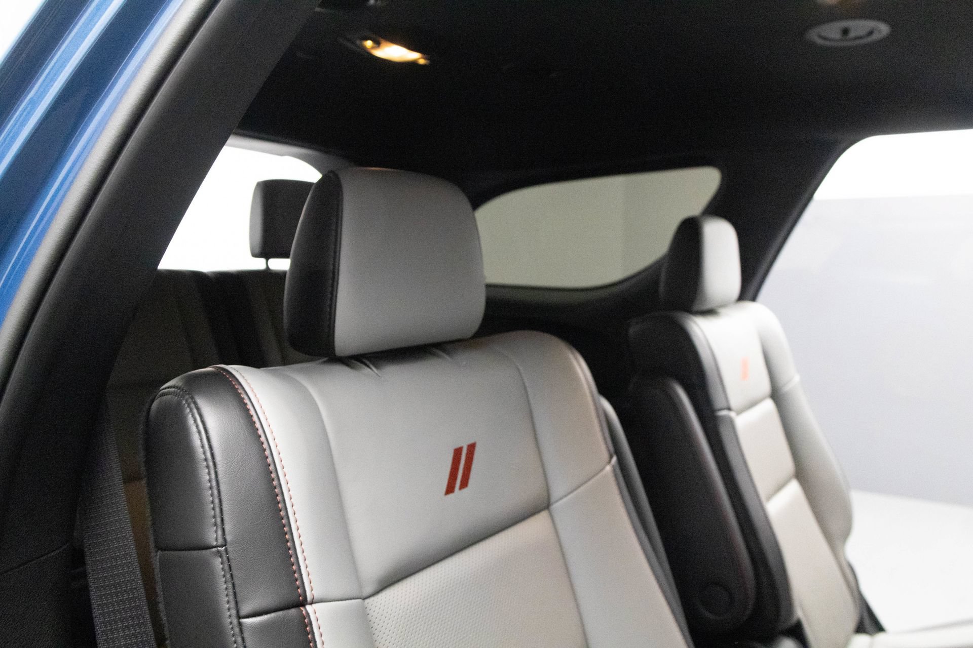 Used 2024 Dodge Durango R/T w/ Tow 'N Go Package AWD/4WD image 40