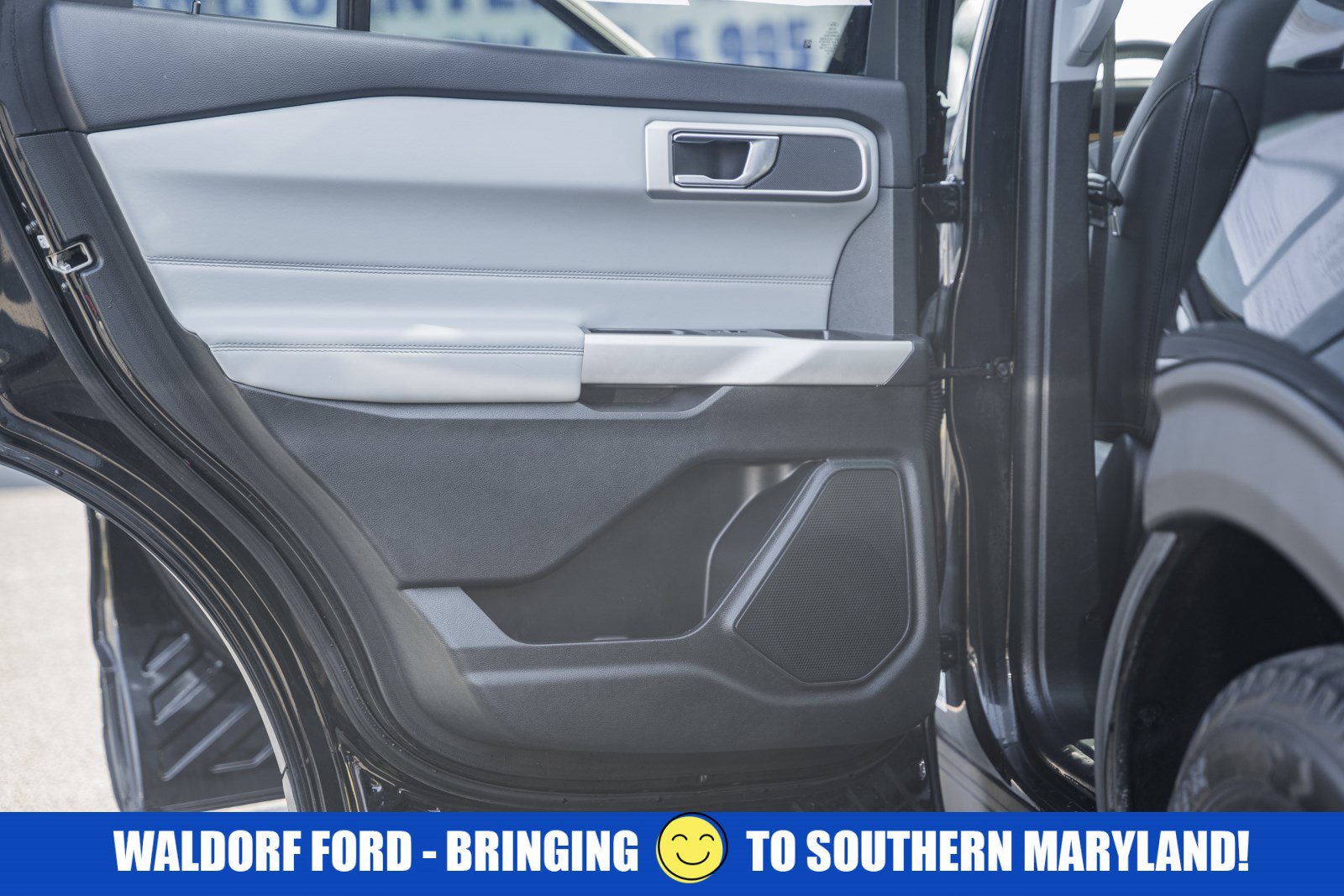 Used 2022 Ford Explorer XLT w/ Equipment Group 202A image 41