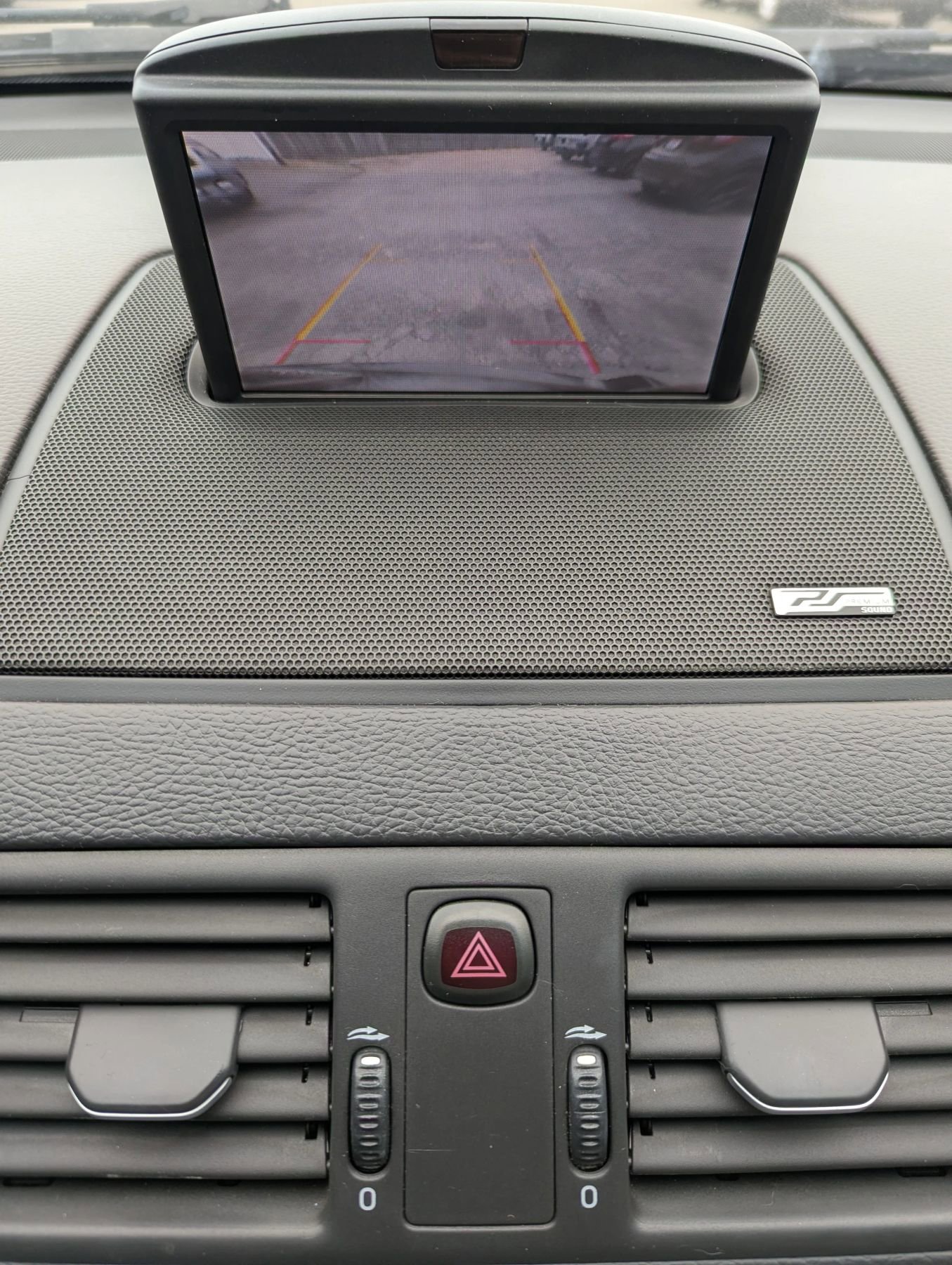 Used 2011 Volvo XC90 3.2 R-Design image 3