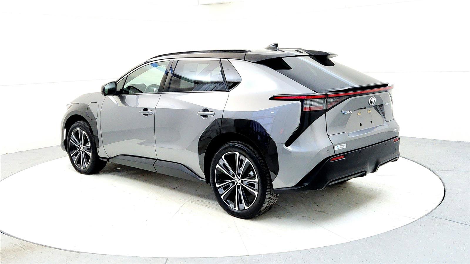 Certified 2023 Toyota bZ4X Limited w/ Weather Package image 4