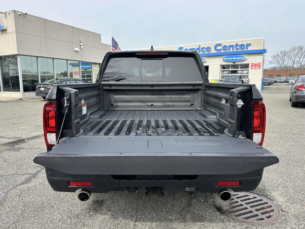Certified 2023 Honda Ridgeline Black Edition image 9