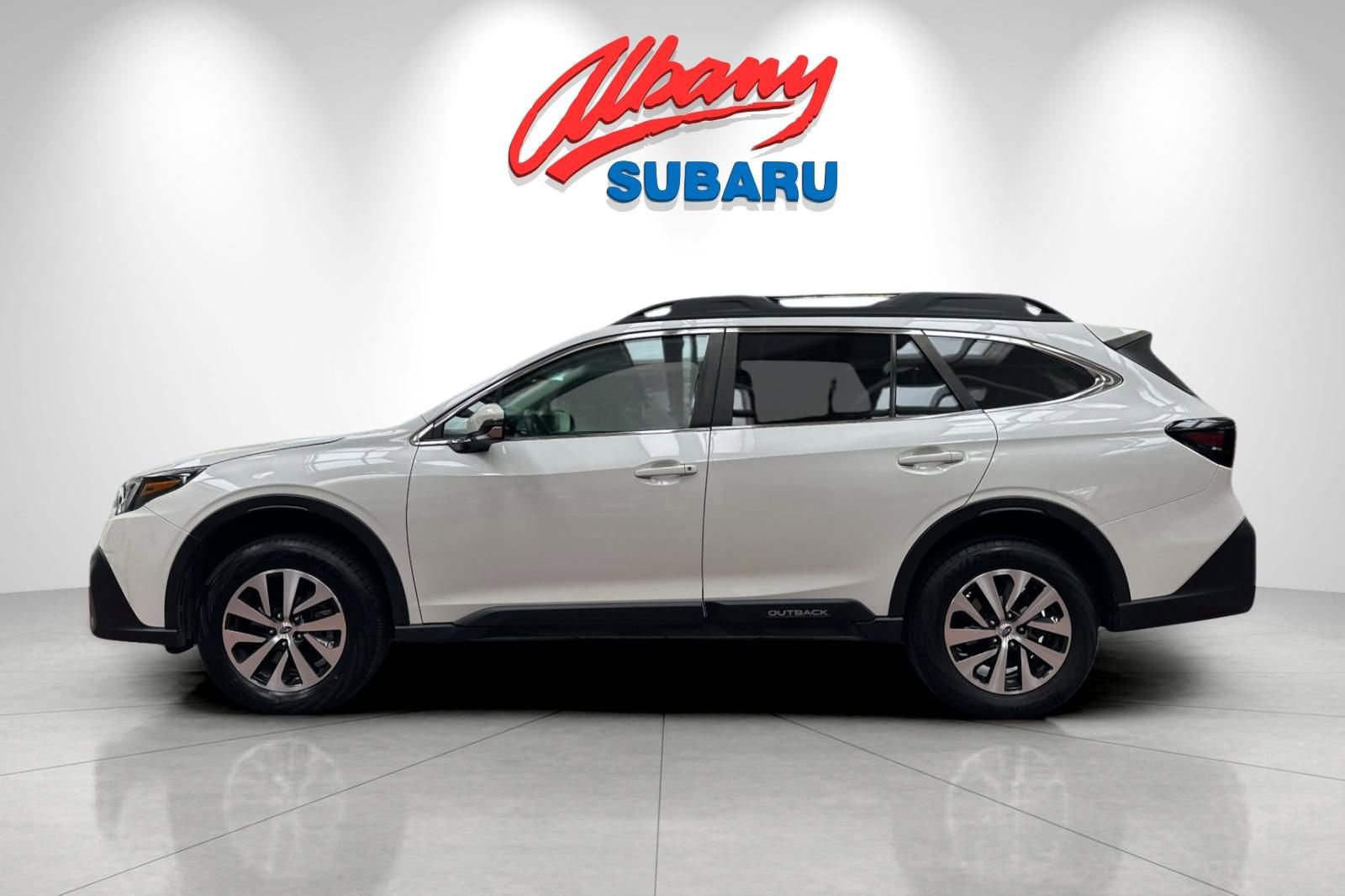 Used 2022 Subaru Outback Premium AWD/4WD image 8