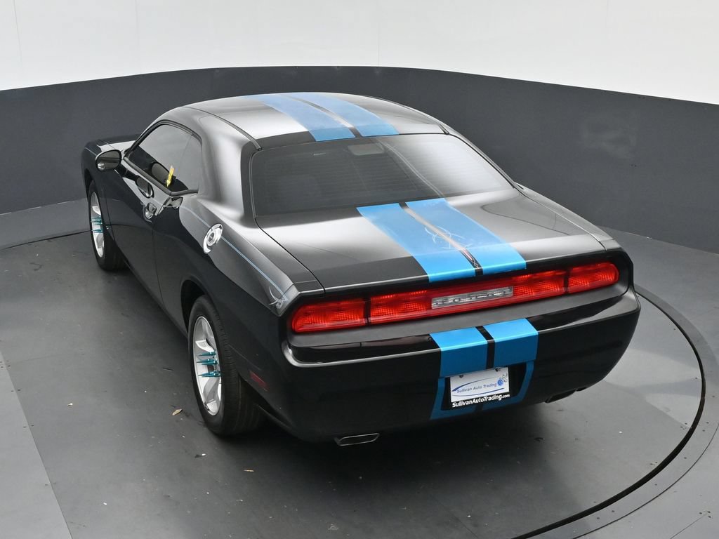 Used 2012 Dodge Challenger SXT RWD image 50