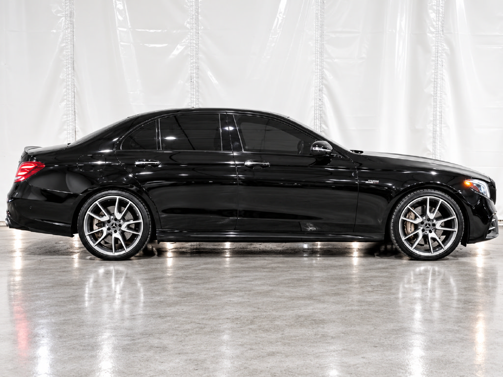 Used 2019 Mercedes-Benz E 53 AMG 4MATIC Sedan w/ Parking Assistance Package image 7