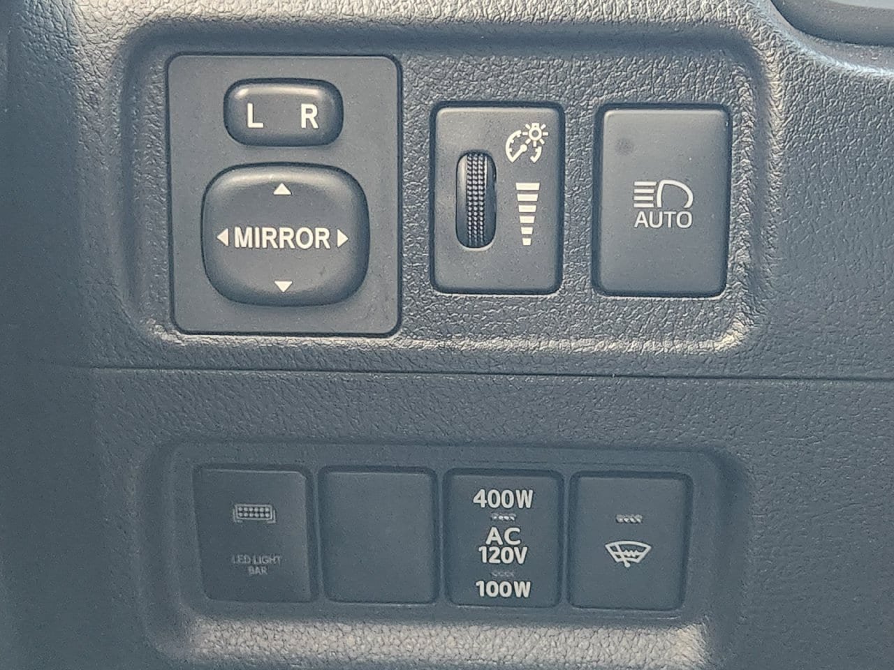 Used 2024 Toyota 4Runner SR5 Premium w/ Moonroof Package AWD/4WD image 21