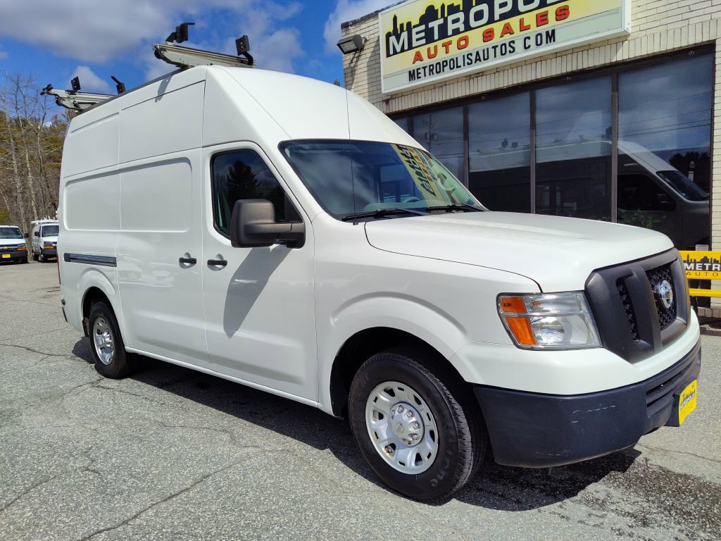 Used 2019 Nissan NV 2500 SV image 2