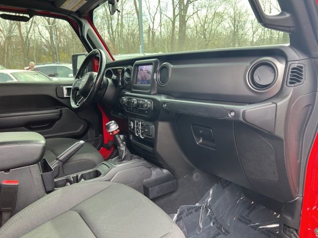 Used 2022 Jeep Gladiator Willys image 26