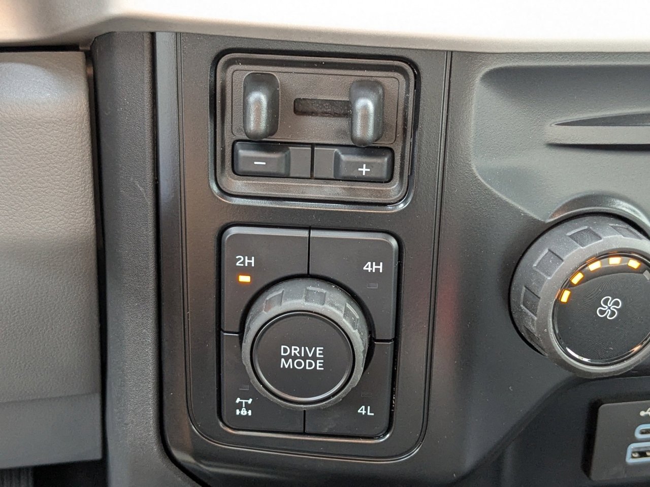 New 2026 Ford F350 XL image 24