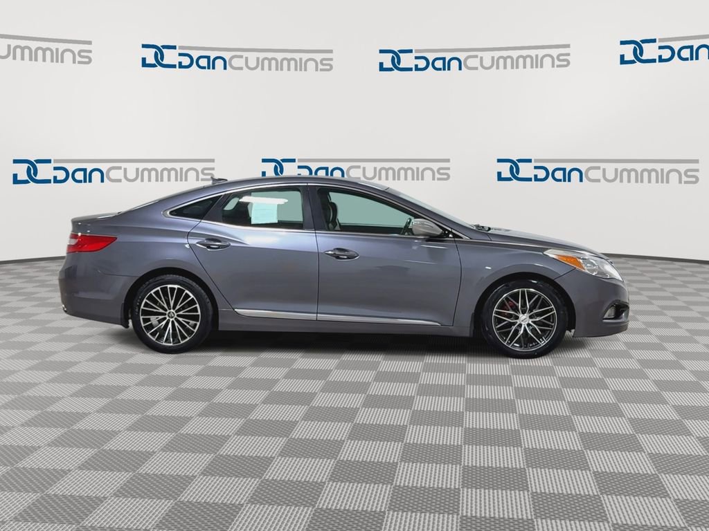 Used 2013 Hyundai Azera FWD image 2