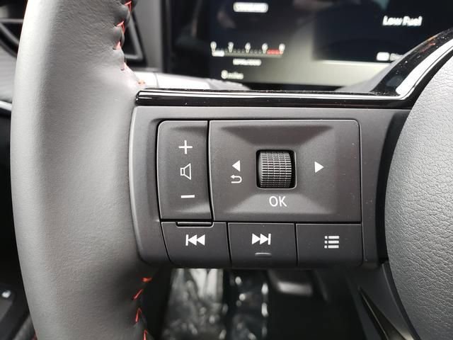 New 2026 Nissan Kicks SR w/ Cold Weather Package image 20