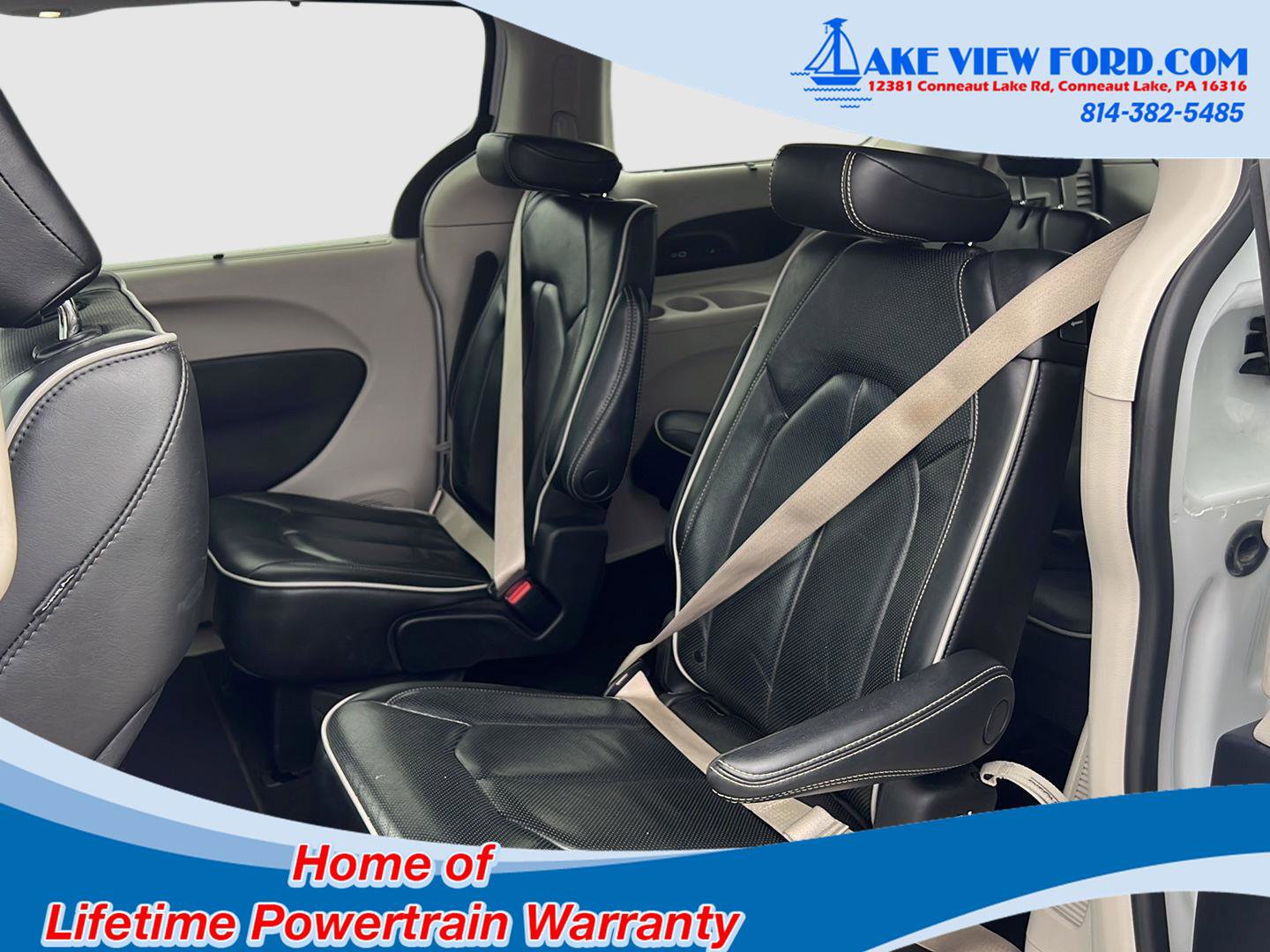 Used 2022 Chrysler Pacifica Limited FWD image 47