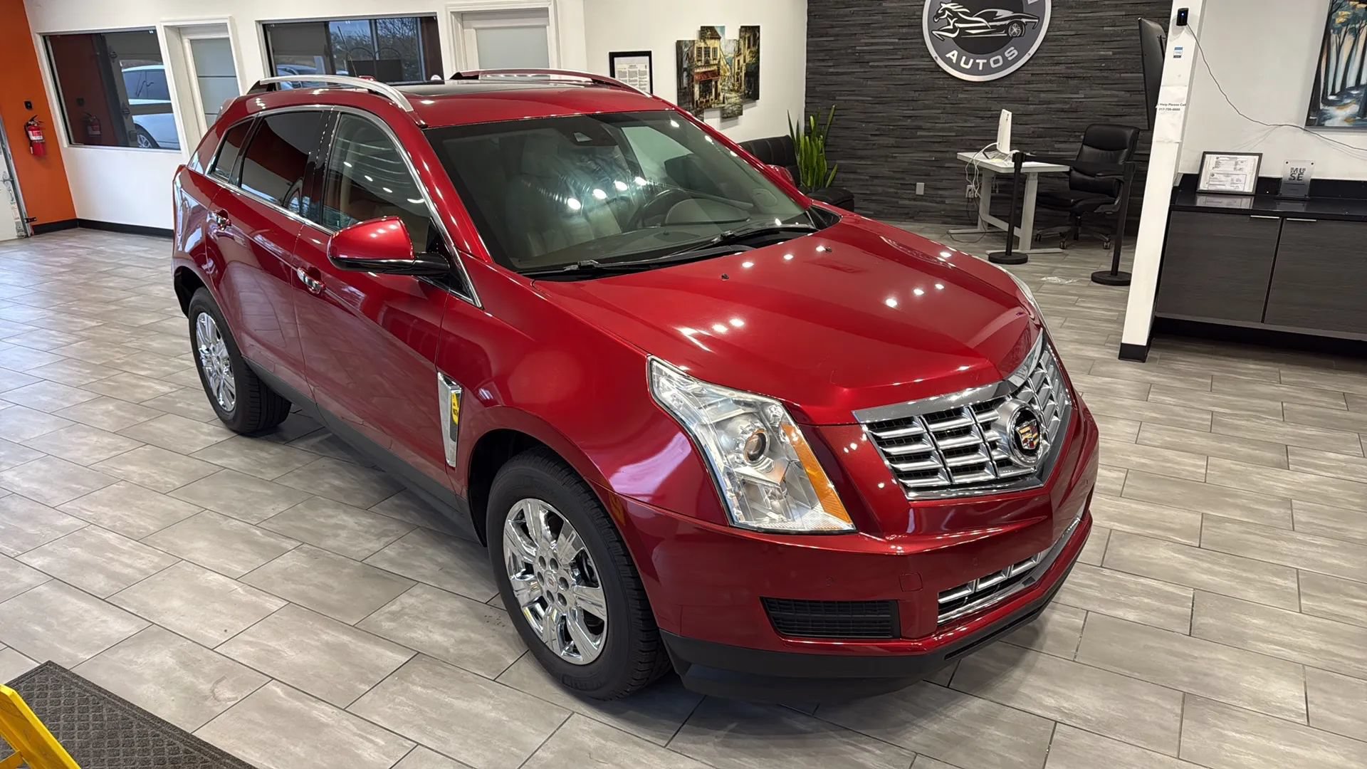 Used 2015 Cadillac SRX Luxury w/ Driver Awareness Package FWD image 9