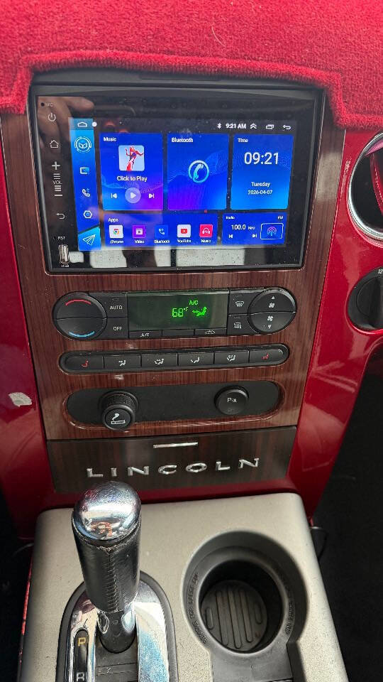 Used 2006 Lincoln Mark LT 4x4 image 13