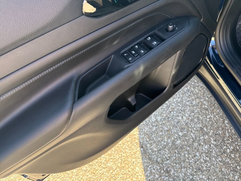 New 2026 Jeep Compass Latitude AWD/4WD image 12