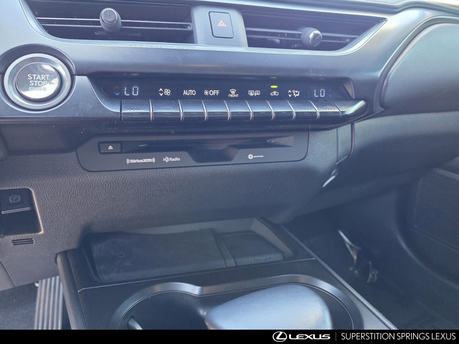 Certified 2020 Lexus UX 200 w/ Accessory Package FWD image 20