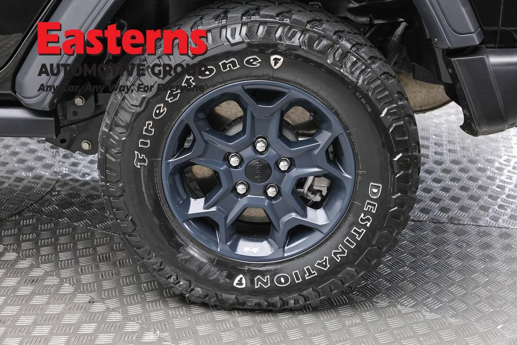 Used 2023 Jeep Wrangler Unlimited w/ Sun & Screen Package AWD/4WD image 8