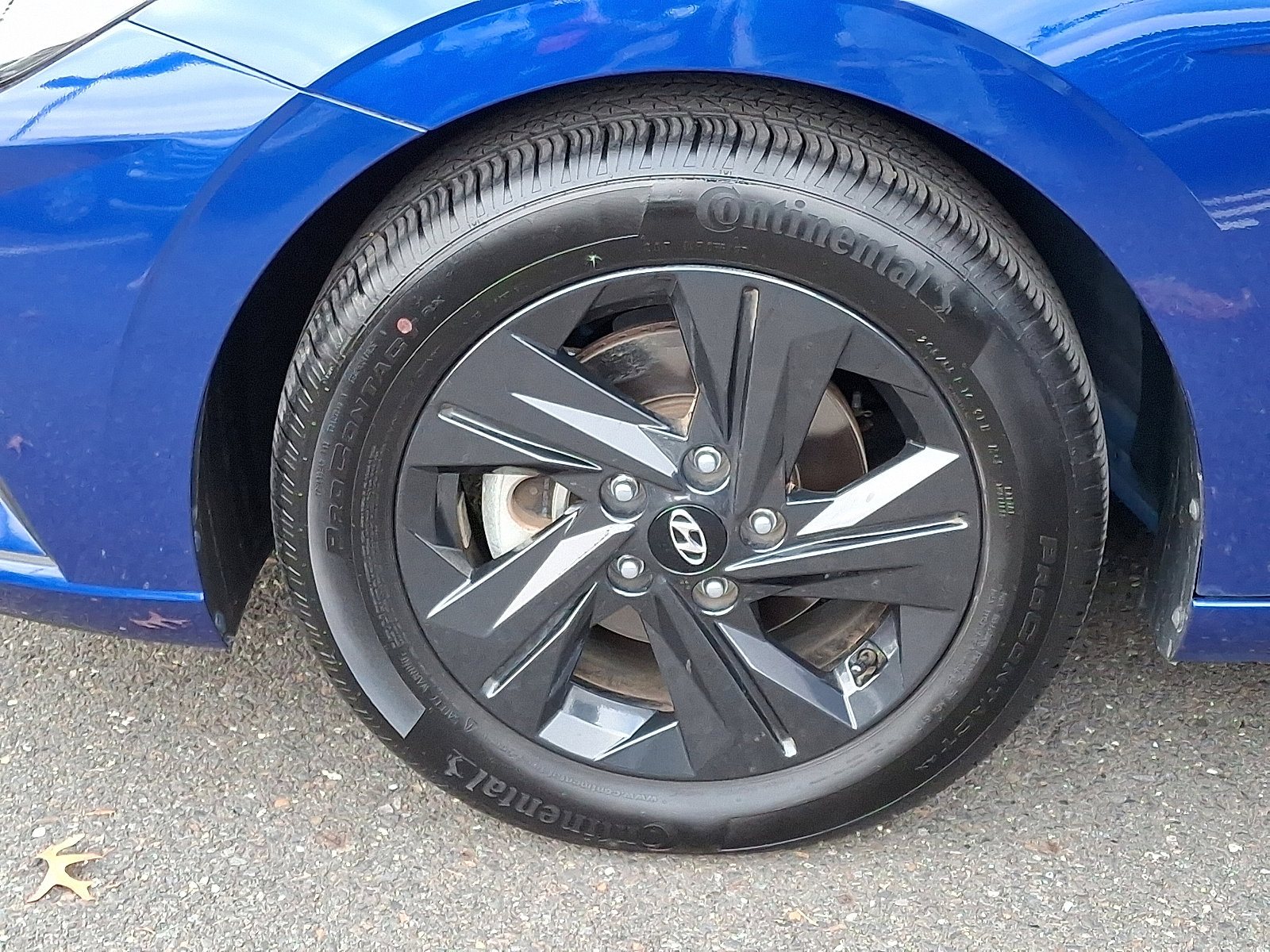 Certified 2023 Hyundai Elantra SEL image 28