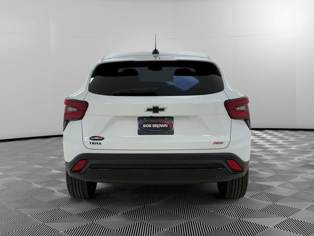 Used 2025 Chevrolet Trax RS w/ Sunroof Package image 4