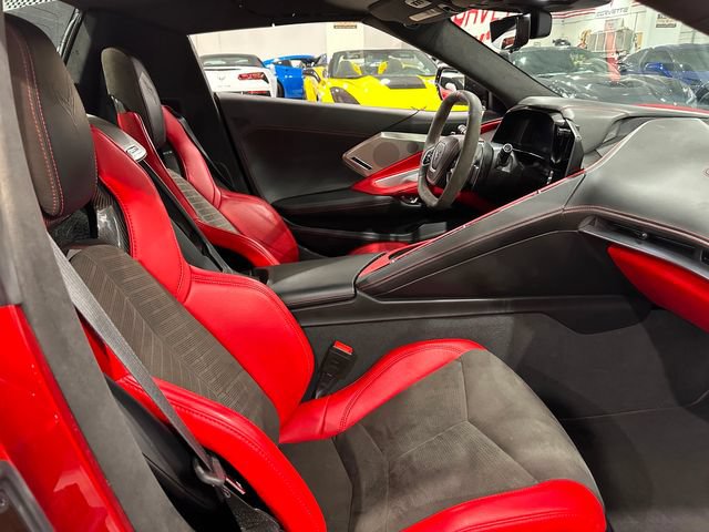 Used 2021 Chevrolet Corvette Stingray Premium Conv w/ Z51 Performance Package RWD image 9