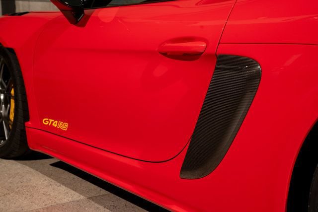Used 2024 Porsche 718 Cayman GT4 RS RWD image 30