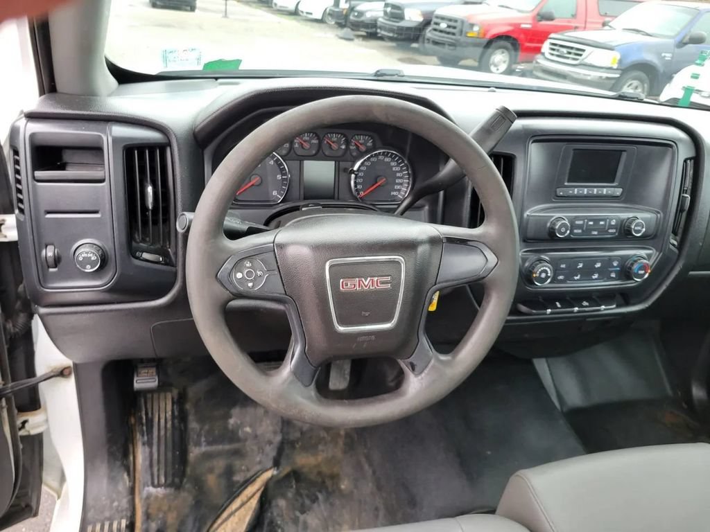 Used 2017 GMC Sierra 1500 2WD Regular Cab image 2