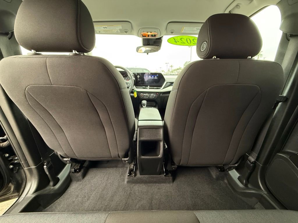 Used 2024 Chevrolet Trax LS image 12