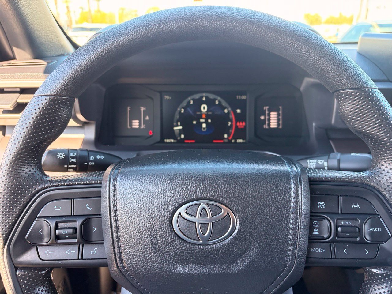 Used 2024 Toyota Tacoma SR5 AWD/4WD image 28