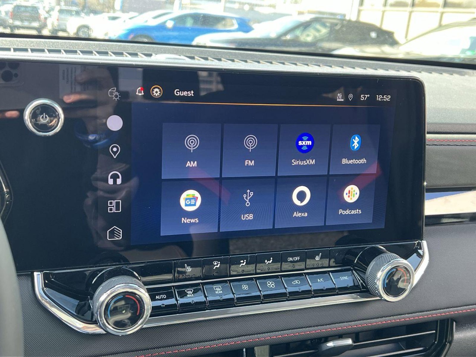 New 2025 Chevrolet Colorado Z71 w/ Midnight Edition image 12