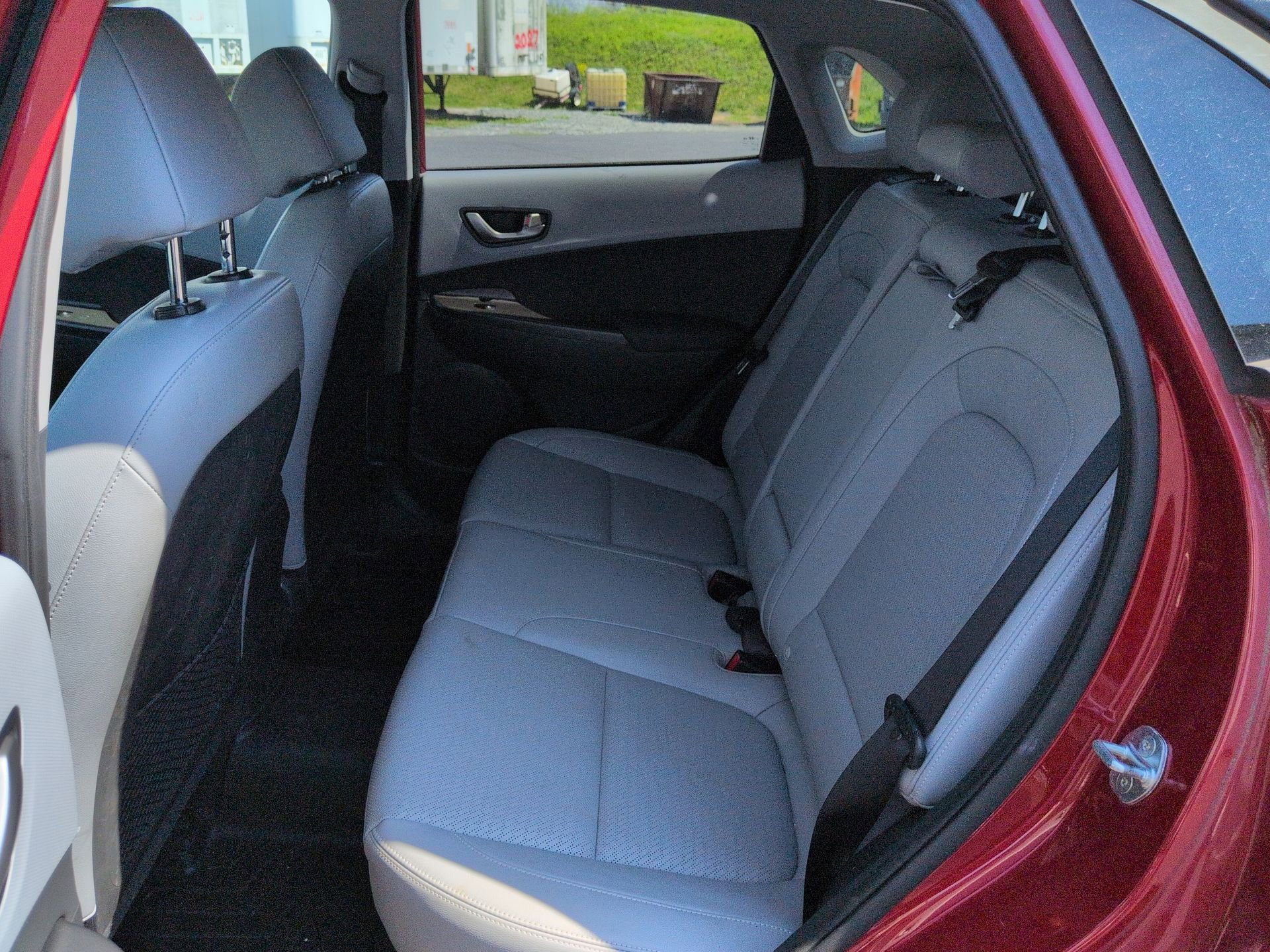 Used 2021 Hyundai Kona Limited w/ Cargo Package AWD/4WD image 24