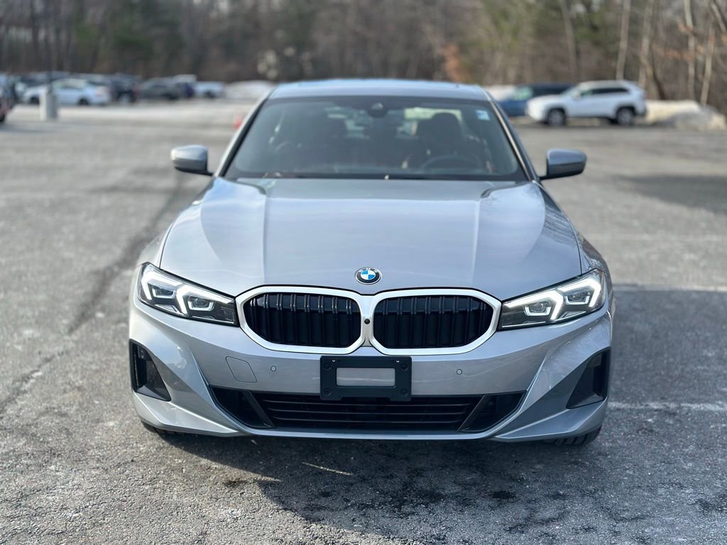 Certified 2025 BMW 330i xDrive Sedan w/ Premium Package image 9