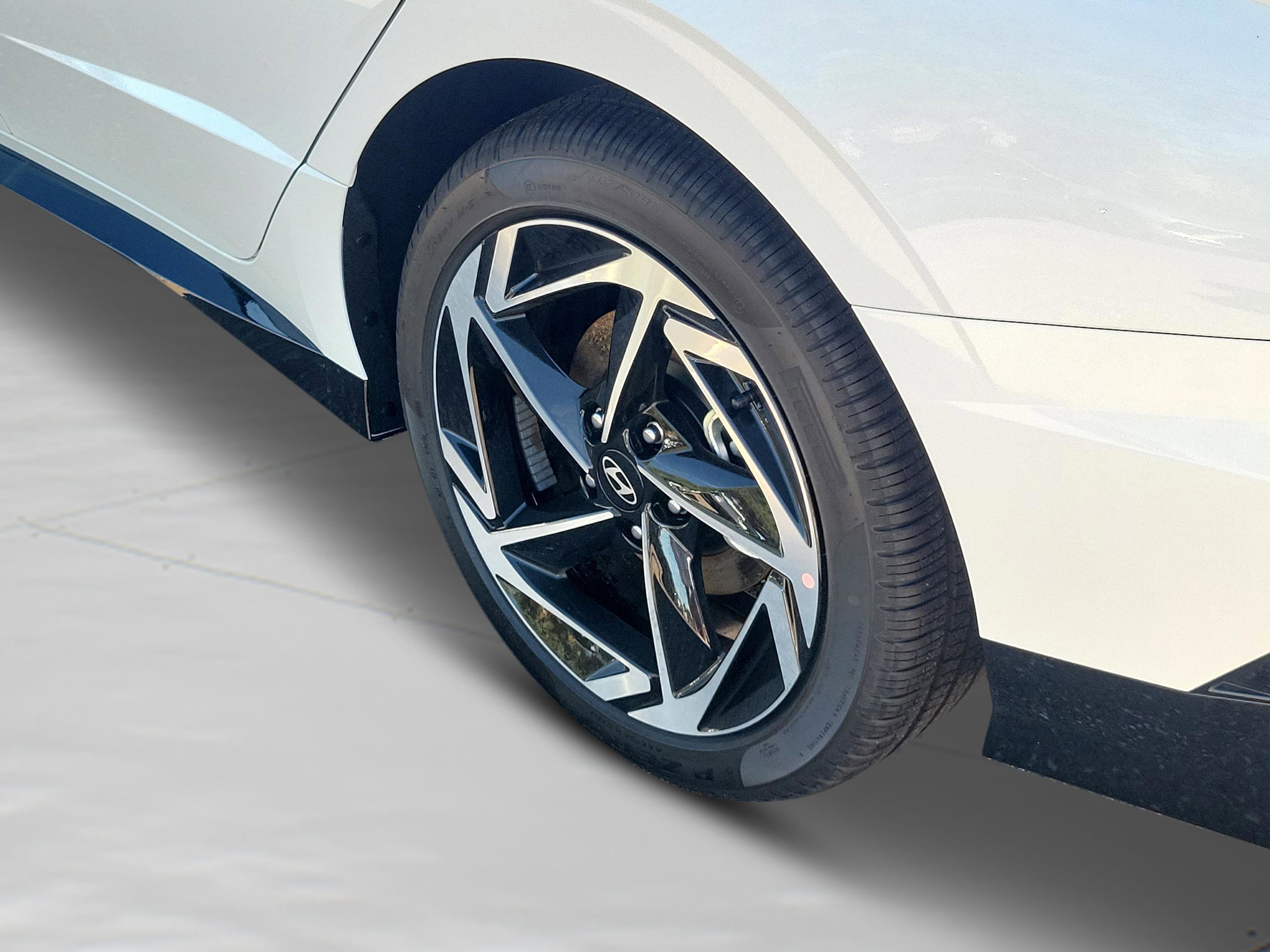 New 2026 Hyundai Sonata SEL FWD image 33