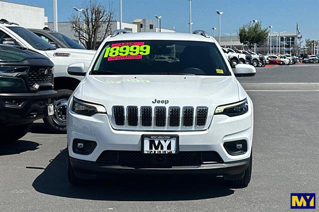 Used 2021 Jeep Cherokee Latitude Lux FWD image 9