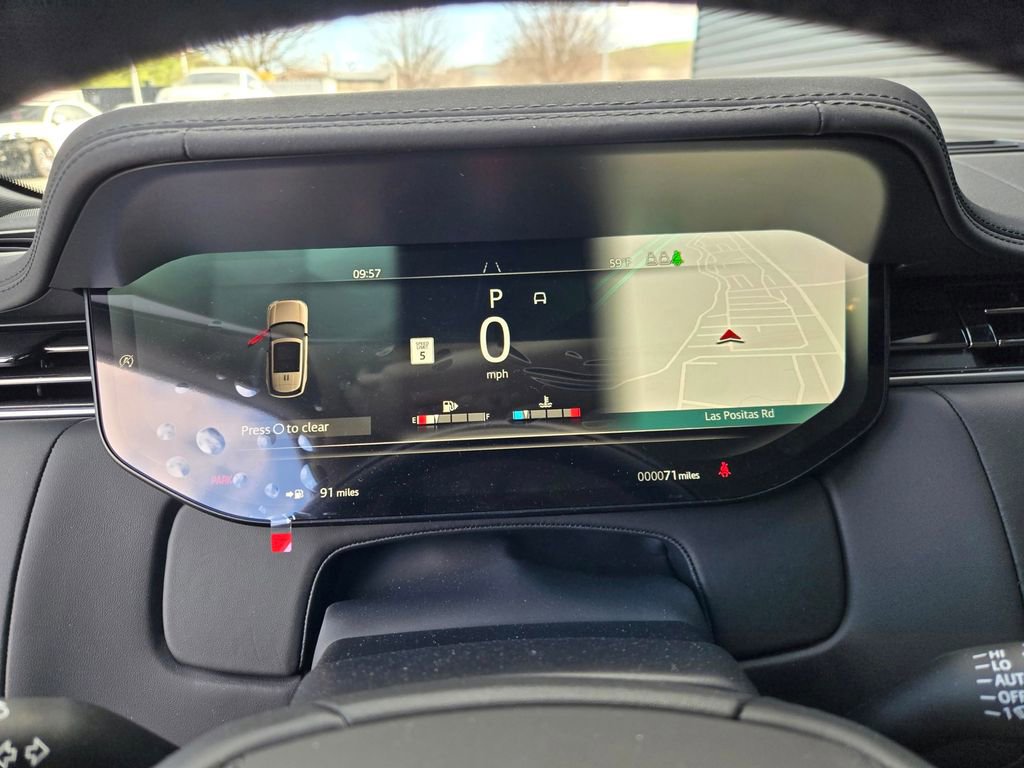 New 2026 Land Rover Range Rover SE image 10