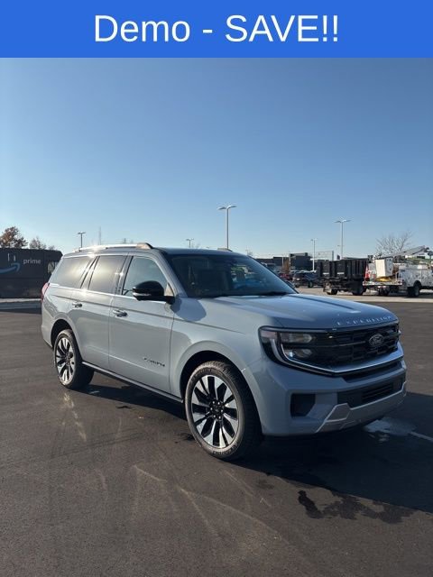 New 2025 Ford Expedition Platinum w/ Platinum Ultimate Package AWD/4WD image 1