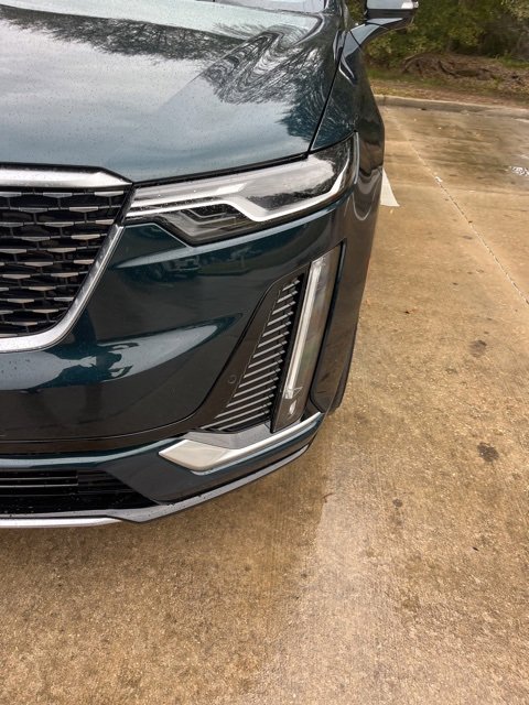 New 2025 Cadillac XT6 Luxury image 13