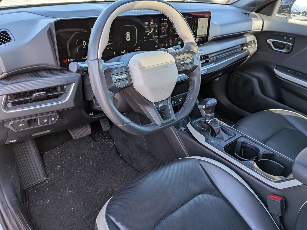 Used 2025 Kia K4 GT-Line w/ GT-Line Premium Package image 18