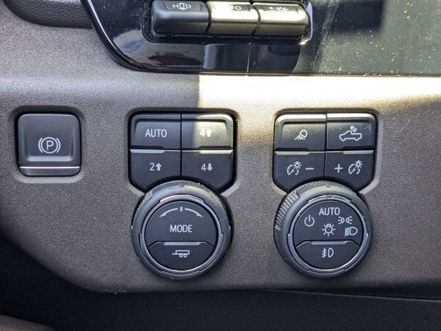 Used 2024 Chevrolet Silverado 2500 LTZ w/ LTZ Plus Package AWD/4WD image 24