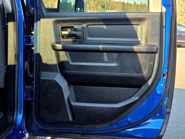 Used 2014 RAM 2500 Tradesman w/ Chrome Appearance Group image 29