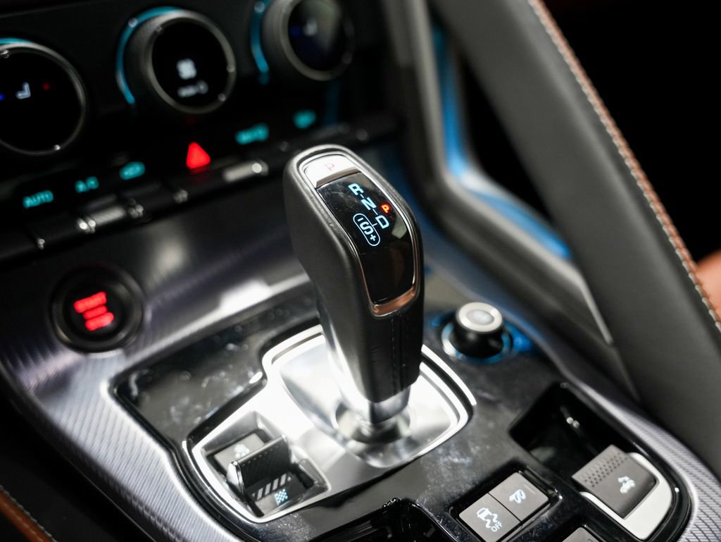 Used 2024 Jaguar F-TYPE R-Dynamic RWD image 17