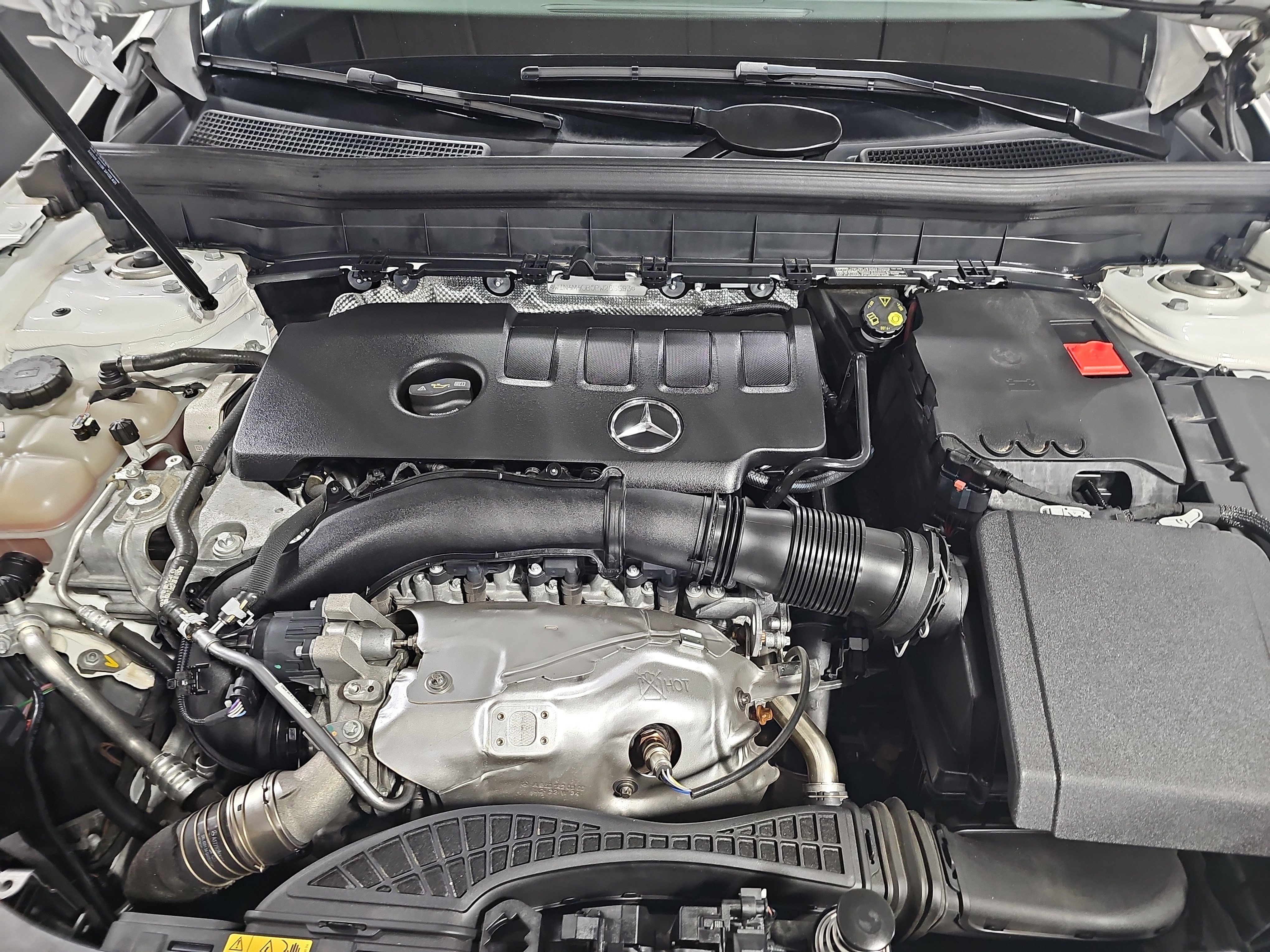 Certified 2023 Mercedes-Benz GLB 250 image 32