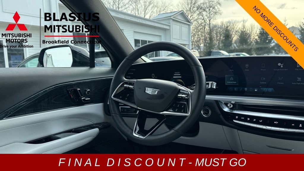 Used 2024 Cadillac Lyriq Sport image 20