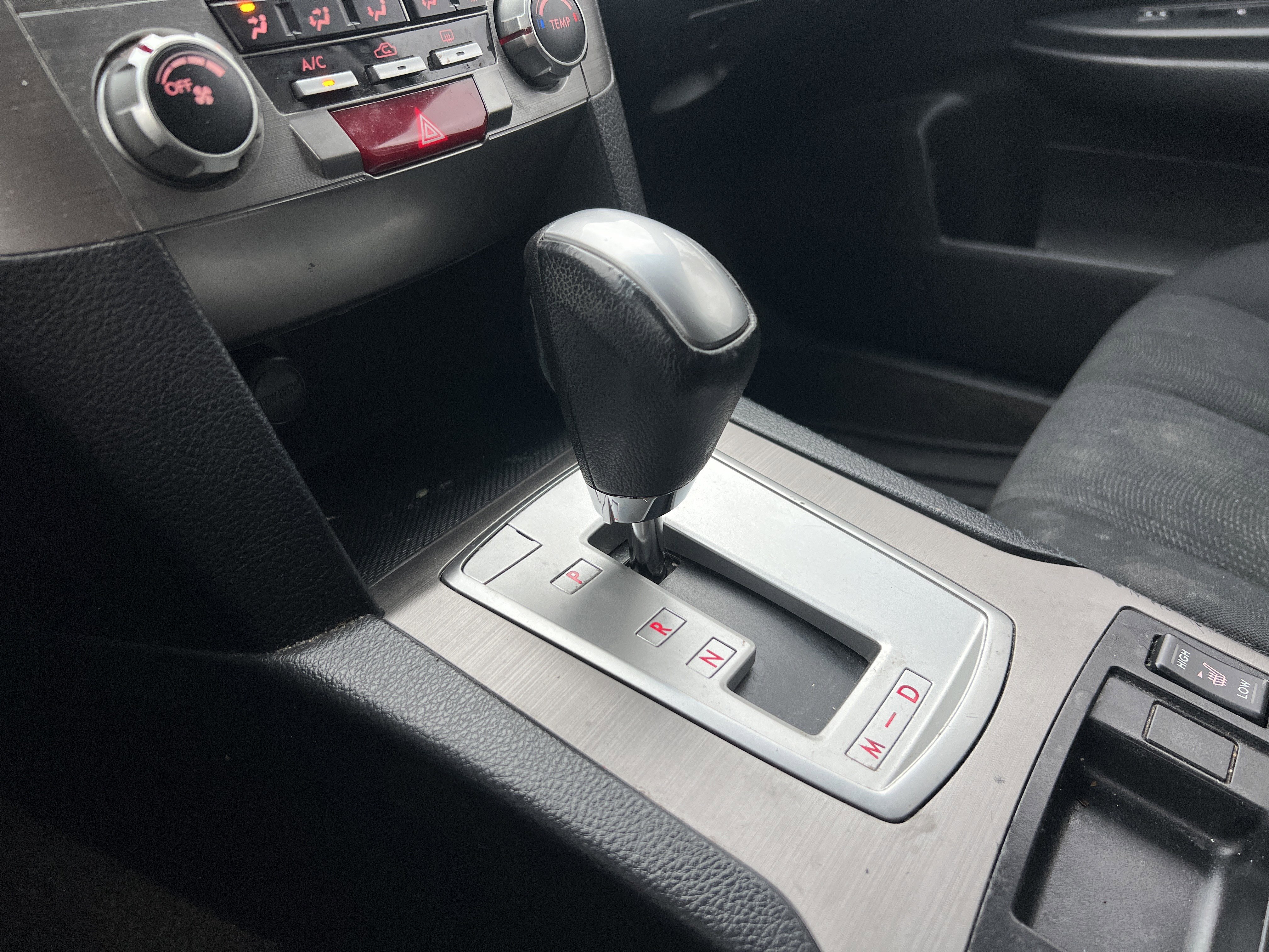 Used 2014 Subaru Outback 2.5i Premium image 24